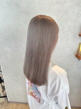 ≪高発色のハイトーンカラー≫で柔らかくて、透明感のある髪色に☆