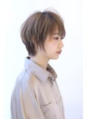 ベージュショートが,可愛いスタイル