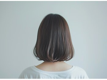 美容室ステラ　坂戸駅前店の写真/気になる白髪も鮮やかに！こだわりの薬剤で髪を保護しながらグレイカラーで一層オシャレに♪