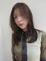 サードアベニュー(3rd Avenue.) レイヤーカット/オリーブベージュ/顔周りレイヤー○20代 30代