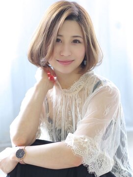 シロフイケブクロ(shirof ikebukuro) 【似合わせカット】小顔×あごラインボブ