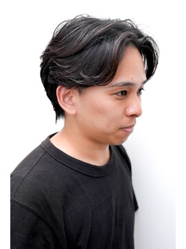 ヨファ ヘアー 芦屋店(YOFA hair) メンズカットアップバングフェザーパーマブルーブラック0706