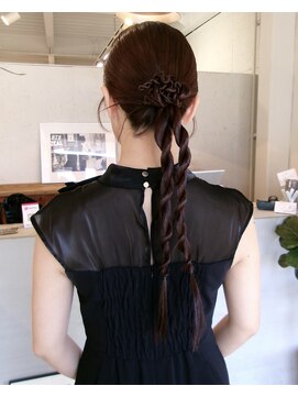 スワッグ(swag) ヘアセット