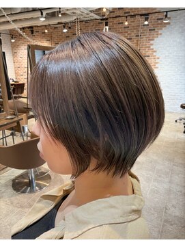 スペックホルダー(Spec Holder) ショートボブ12.23小顔