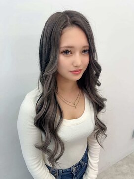 ロサ ファイブヘアー(Rosa..5Hair) シルバー×ローライト