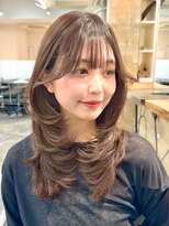 アビー(ABBEY3)&nbsp;レイヤーカットミディアムレイヤーハッシュカットハイレイヤー