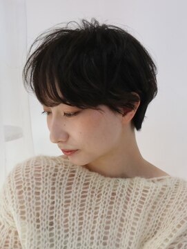 クララジャパン ヒノデ(CLALA JAPAN Hinode) レイヤースタイル　ショート　艶髪　ストレート　髪質改善