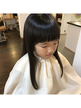 マウア(maua) 重めなワンレンスタイル