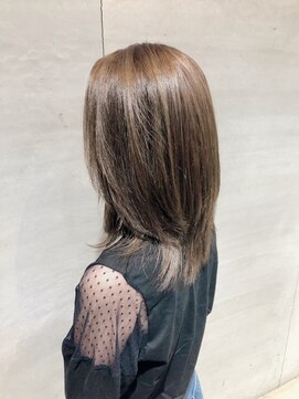 グラム バイ レイエレガンス(glam by REIELEGANCE) フェミニン型ミディアムレイヤー