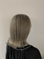 エイル 西梅田(eyl)&nbsp;ダブルカラー × ペールベージュ☆