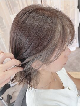 クレイル(CREYLE) ホワイトグレージュ