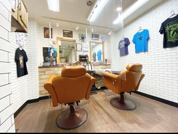 バーバーショップ ヘアーレストホーム(Barber Shop HAIR REST HOME)の写真/【人形町駅すぐ】通いたくなる居心地の良さ◎のメンズサロン！短時間×低価格で満足の仕上がり