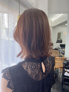 シベルバレー 横浜(sibell) ＊ロブ/切りっぱなし/くびれ/ピンクオレンジ