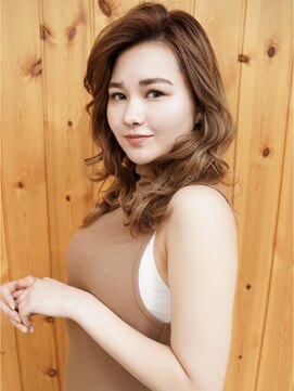 ブゾン(buZon) 【buZon ブゾン】グラマラスレイヤー×ふんわりパーマ