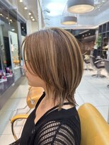 キサ ファータ 恵比寿(kisa fata) 大人ミディアムストレートくびレイヤー30代40代斜めバングウルフ