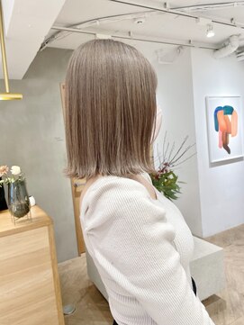 ローレン(LOREN) ミルクティーベージュぷつっとボブケアブリーチ 梅田