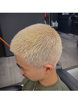 ダムディートウキョウ 心斎橋店(DAMDEE TOKYO)&nbsp;金髪フェード