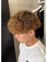 スイッチ(men's SWITCH)&nbsp;大分メンズプードルパーマスパイラルマッシュ刈り上げレイヤー