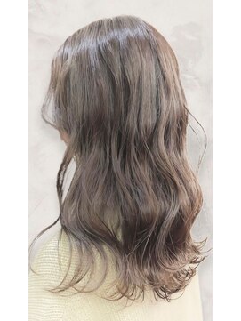 ユキオ ダル(Yukio Dal) 20代30代40代髪質改善くびれアッシュベージュ透明感