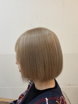 ラビス クローバー(Lovis clover) 〔NANA〕ホワイトミルクティー