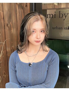 アミバイアブソ 新宿(ami by Absolute) フェイスフレーミング/ イヤリングカラー/レイヤーカット