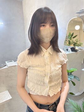 ジーナ 天神(Zina) レイヤー/顔周りカット/フェイスレイヤー