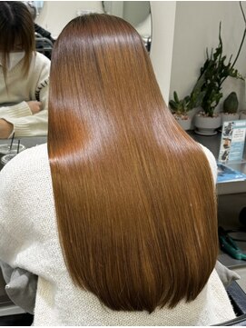 シアン バイ アルテフィーチェ(CYAN by artefice) 【髪質改善/滝澤】