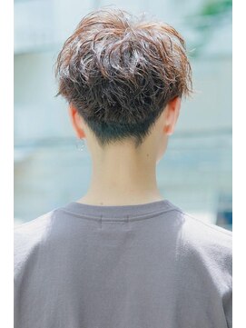 リップス 原宿(LIPPS) 無造作マッシュ スパイラル 刈り上げ