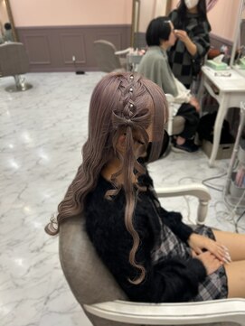 アリエス 渋谷駅西口店(Aries) 髪リボン編みたらし