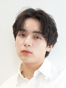 フィフス(fifth) 原宿センターパートカットニュアンスパーマビジネスヘア刈り上げ