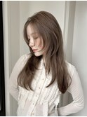 レイヤーカット　ハッシュカット　透明感カラー