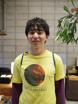 ウェウェ(wewe) ナチュラル　前髪おろしショート