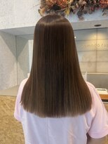 コモドルポ(comodo rupo)&nbsp;透明感ベージュ