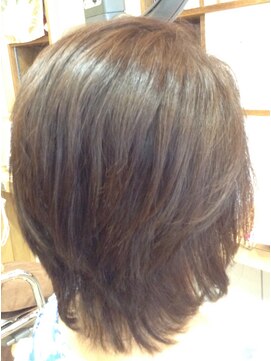 ビーピージェイズ 目黒店(BPJ’S) 大人キレイなショートヘア