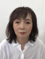 サロンド アニー あけぼの店&nbsp;ミディアム　ウルフ　外はねスタイル