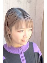 シルエット&nbsp;タッセルボブ/切りっぱなしボブ/刈り上げ/シースルーバング