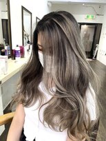 ユートピア(U topia) バレイヤージュ/ホワイトアッシュ/かきあげロング