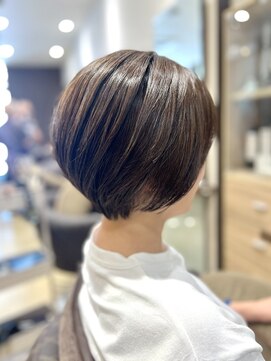 アヤナ バイ アヤラ(ayana by ayala) 【TAIGA】ブリーチなし脱白髪染め×ショートボブ 浦安/新浦安