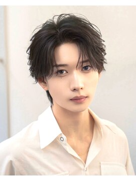 オーシャントーキョー 渋谷神南(OCEAN TOKYO) ナチュラル黒髪センターパート