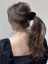 ノイ(noi)&nbsp;顔周りレイヤーカットグレージュカラーくびれボブショートカット