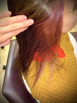 トレセッテ(tre sette) イヤリングカラー/ピンクヴァイオレット/ミディアムスタイル