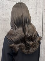 エインアンリー 明治神宮前(AIN.ANLY.)&nbsp;着物メルティカラーくびれロング似合わせカットロングレイヤー