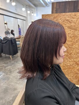 ファルベ(Farbe) 美髪外ハネボブ/チェリーレッド/似合わせカット/ワイドバング