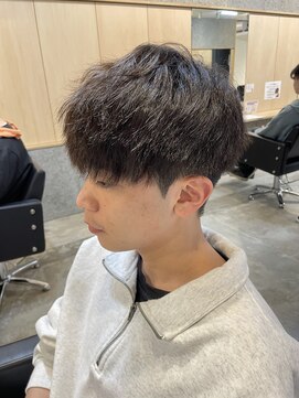 ニアウ 伊勢崎連取店(Niau) メンズマッシュツイストスパイラルパーマメンズパーマ