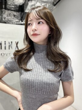 ミンクスオーバー(MINX OVER) 韓国ヘア/レイヤーカット/縮毛矯正/髪質改善/前髪顔まわりカット