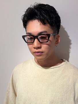 アンプ(amp) メンズ　ショート　パーマ