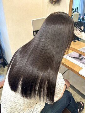 ルナバイルヴェール(LUNA by LeVert) 艶々ショコラブラウン