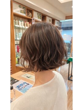 ラメール アヴェダ 西武秋田店(La Melu AVEDA) ふんわりボブパーマ