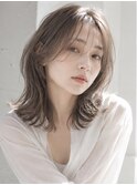 【LOVESTOIKE】透け感アッシュベージュ × くびれミディ