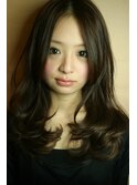 コケティッシュフェミニンロング[Roops表参道・南青山]